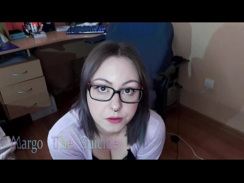 ❤️ Духтари Санобар бо айнак Дилдо амиқ дар камера ❤❌ Суперпорно дар мо ﹏